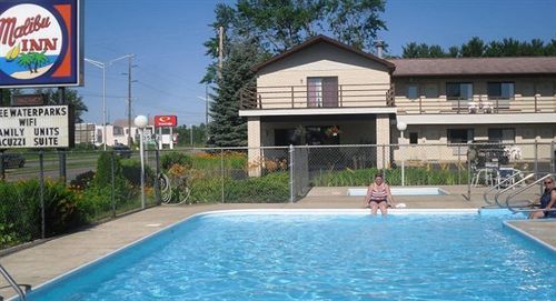 Malibu Inn Lake Delton Экстерьер фото